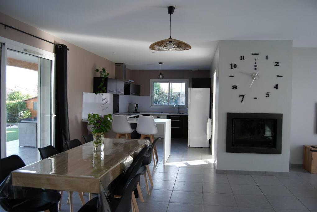 Villa Ac Interlude à Castelnau-de-Montmiral Extérieur photo